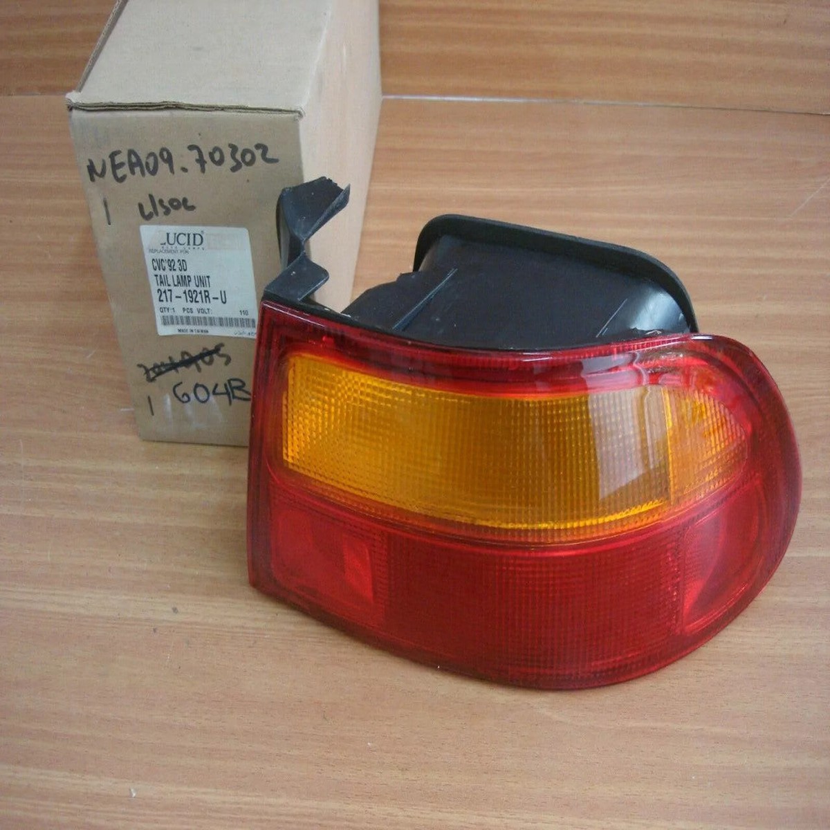 Tail Light Outer Right fits Honda Civic EG 3 Door 33500-SR3-A01 NEA09-70302