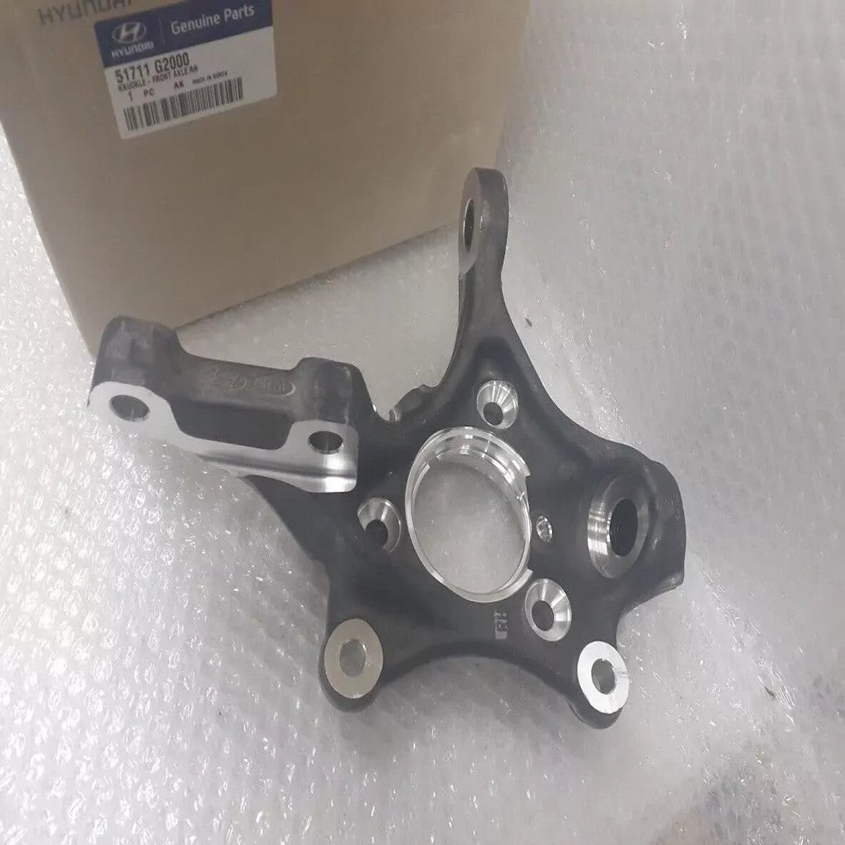 Steering Knuckle Front Right fits Hyundai Ioniq 51711G2000 Genuine