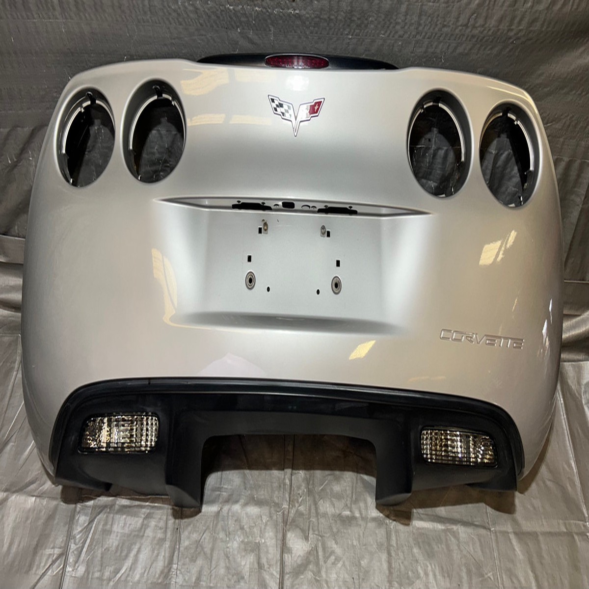 2005-2013 Chevrolet Corvette C6 Rear Bumper Cover Fascia w Diffuser Panel Spoiler Machine Silver Metallic C6020