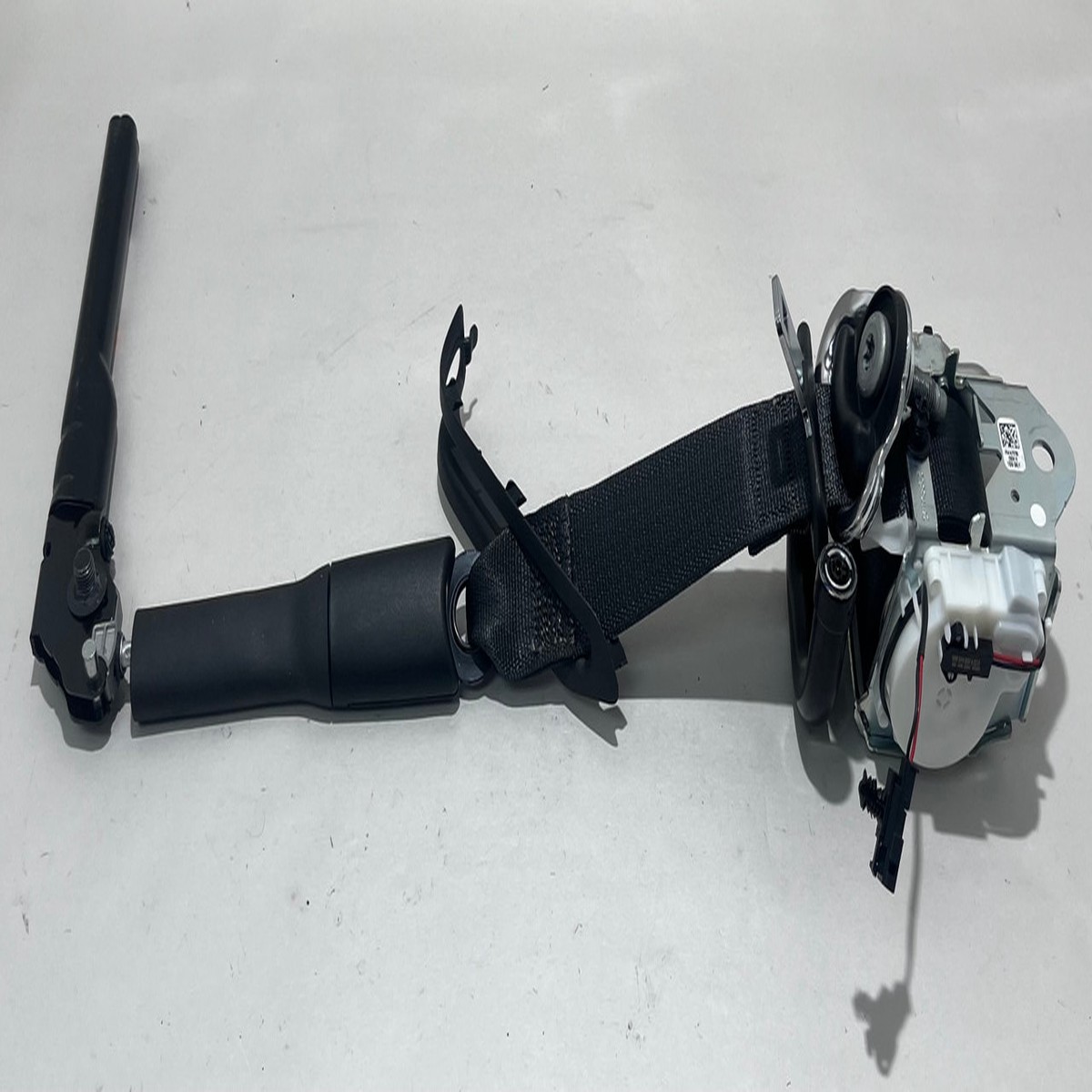 2014-2017 Chevrolet C7 Corvette Coupe Passenger Seat Belt w Pretensioner Black C7008