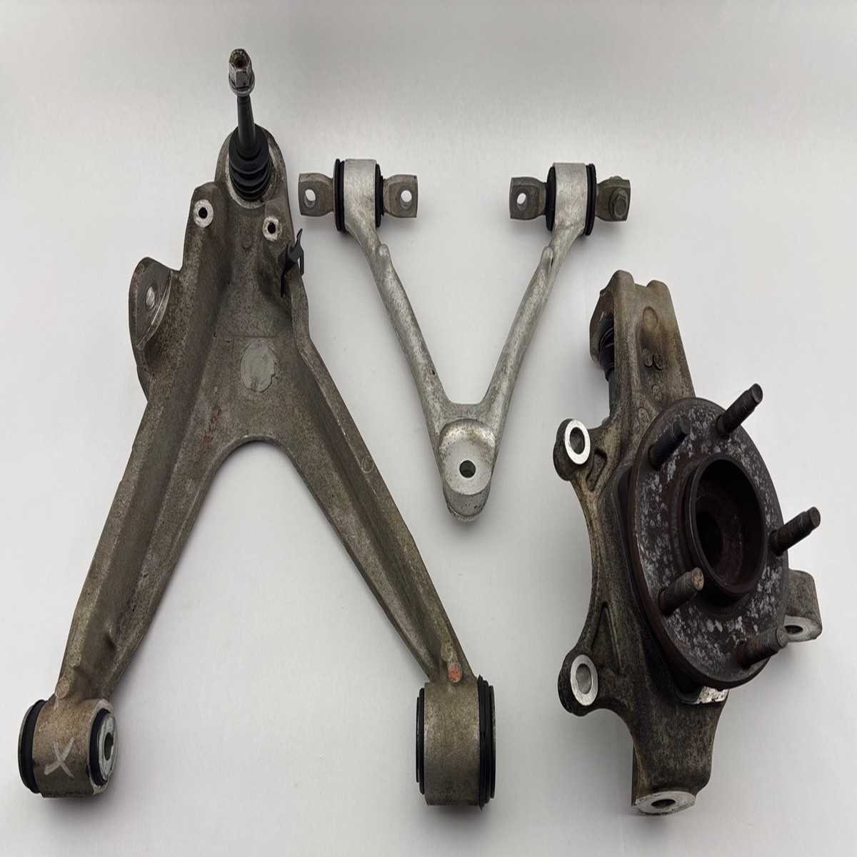 1997-2004 Chevrolet Corvette C5 Passenger Front Knee Spindle Control Arms 41K C5033