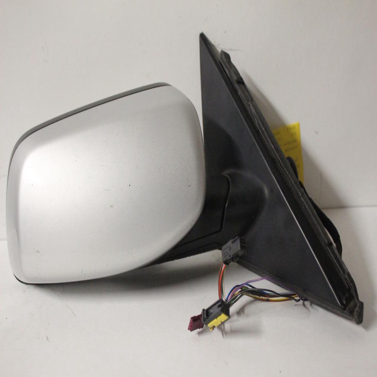 2002-2006 BMW 545i PASSENGER SIDE RIGHT SIDE POWER DOOR MIRROR SILVER