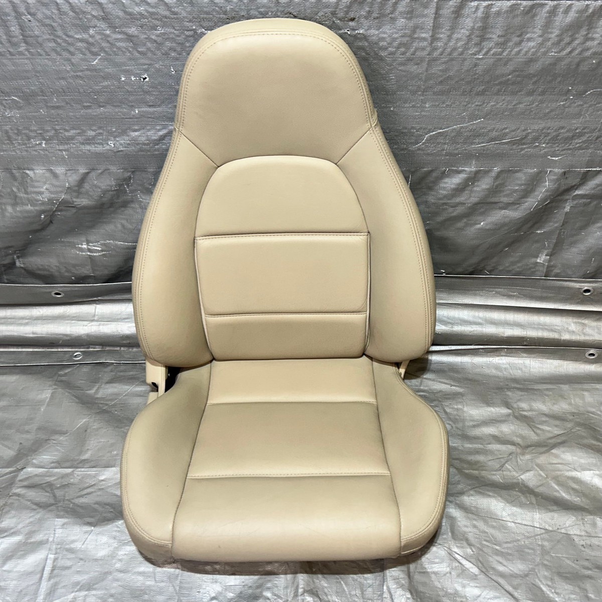 1999-2000 Mazda Miata Parchment Leather Passenger Side Seat NB270