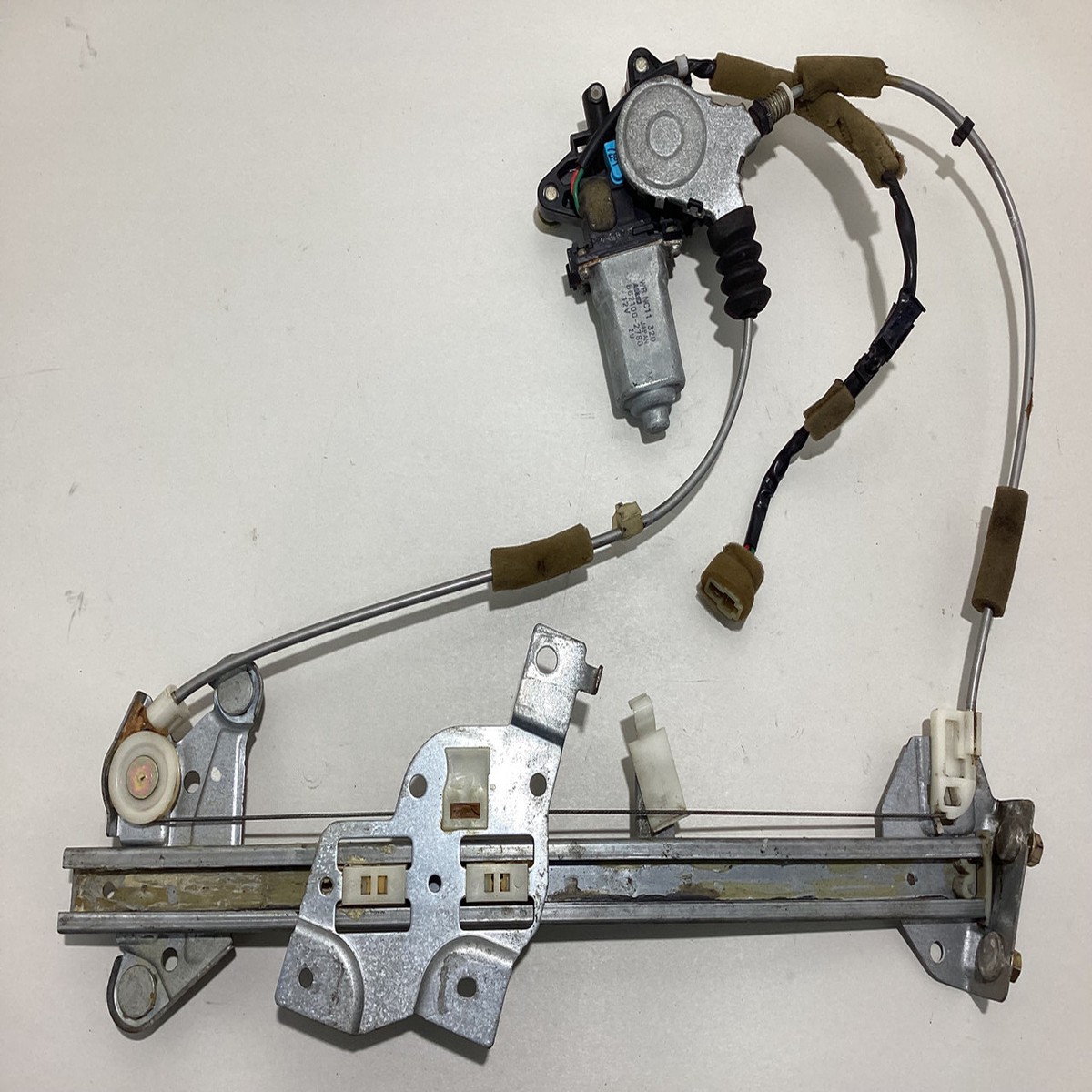 1999-2005 Mazda Miata Passenger Side Window Regulator w Motor NB245