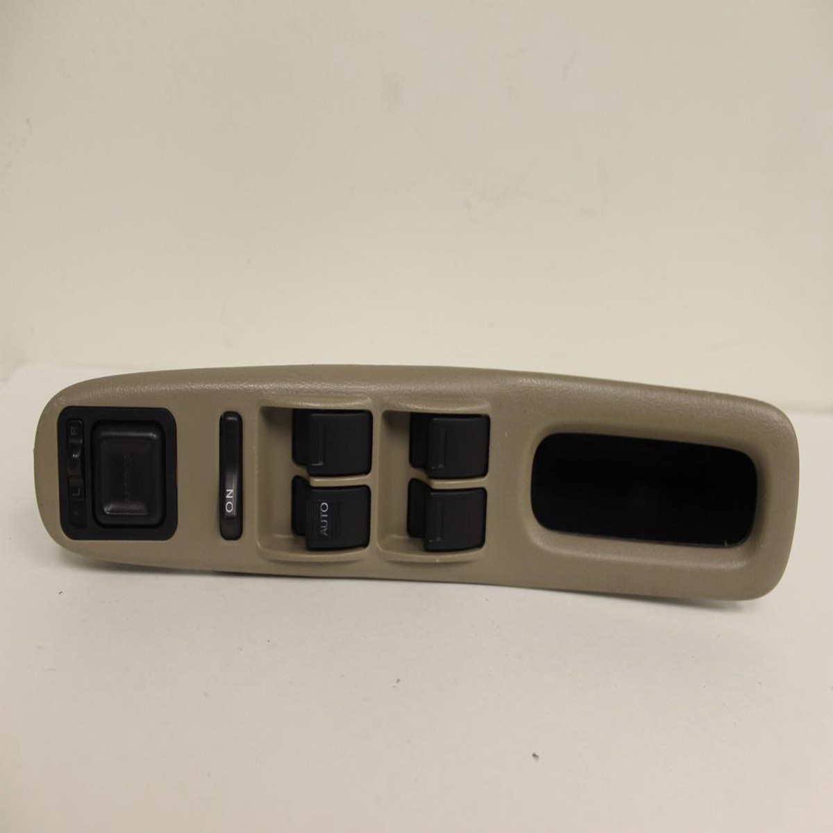 1999-2002 Honda Accord Driver Side Power Master Window Switch