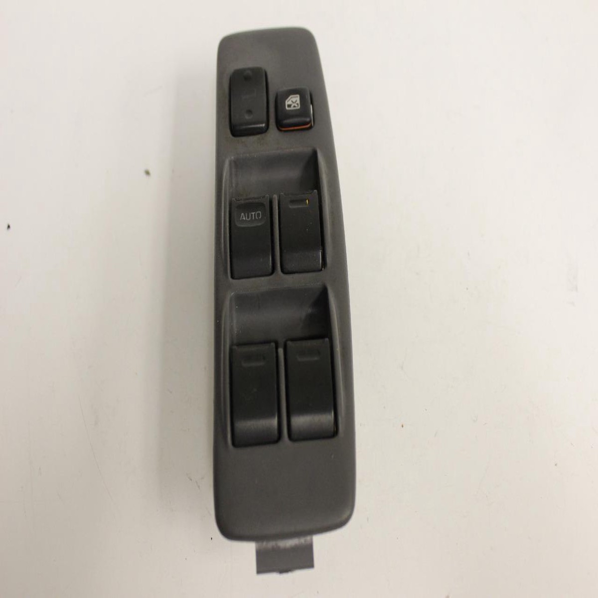 1995-1997 Nissan Maxima Driver Side Power Window Switch 74232-06010