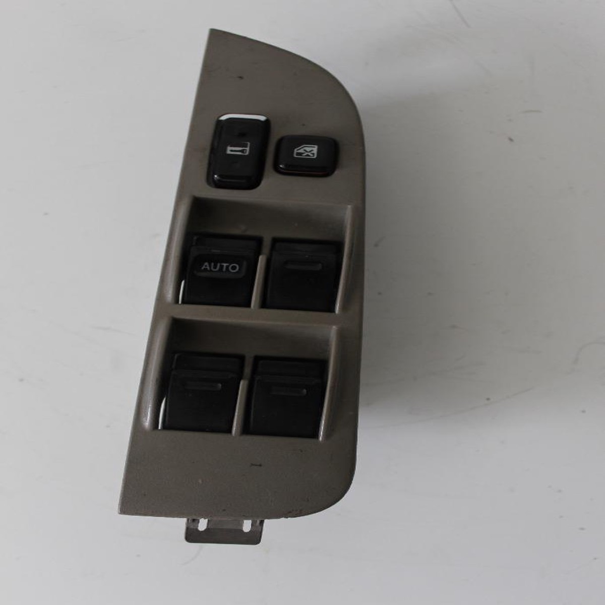 1998-2002 Toyota Corolla Driver Side Master Power Window Switch