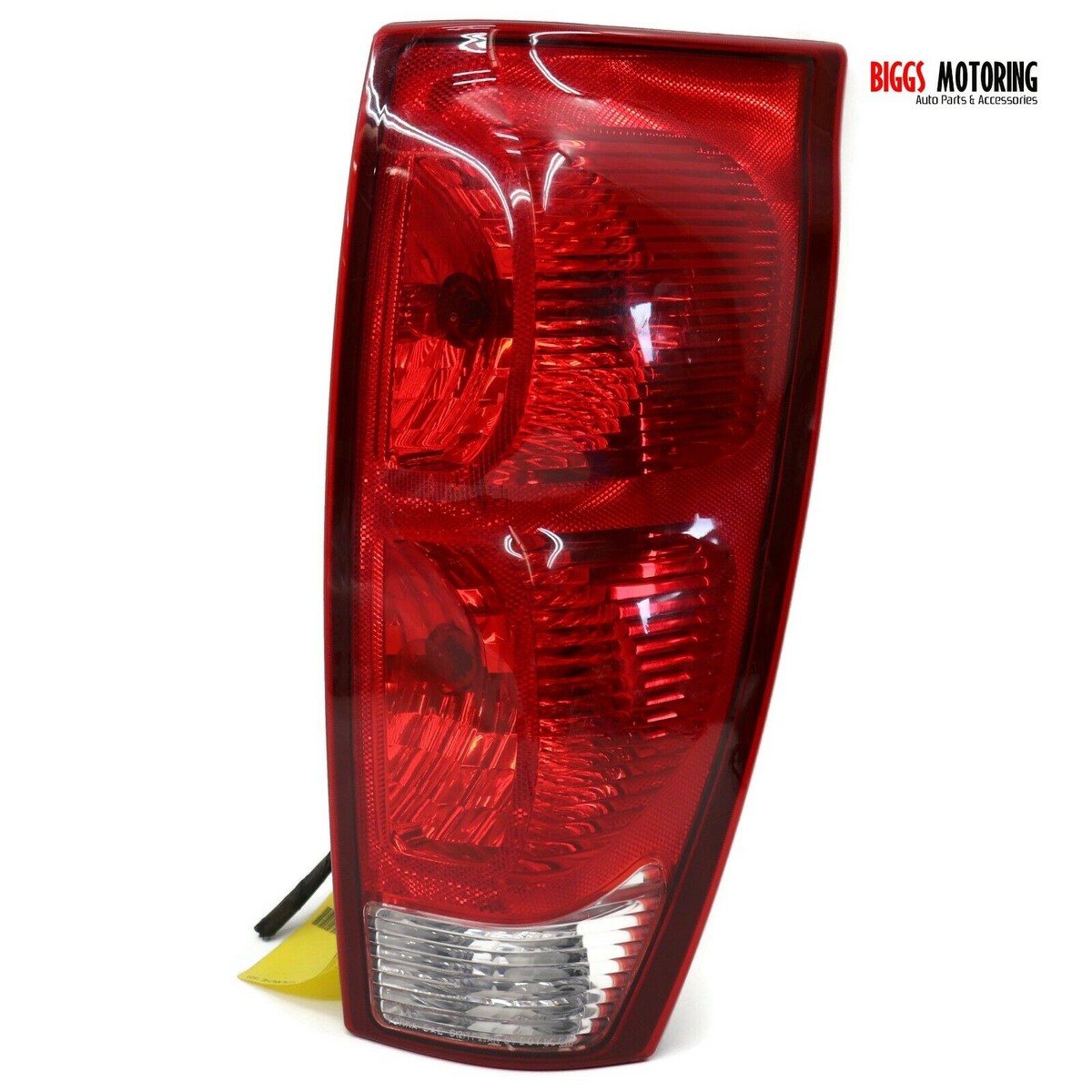2002-2006 Chevy Avalanche Passenger Right Side Rear Tail Light 32482