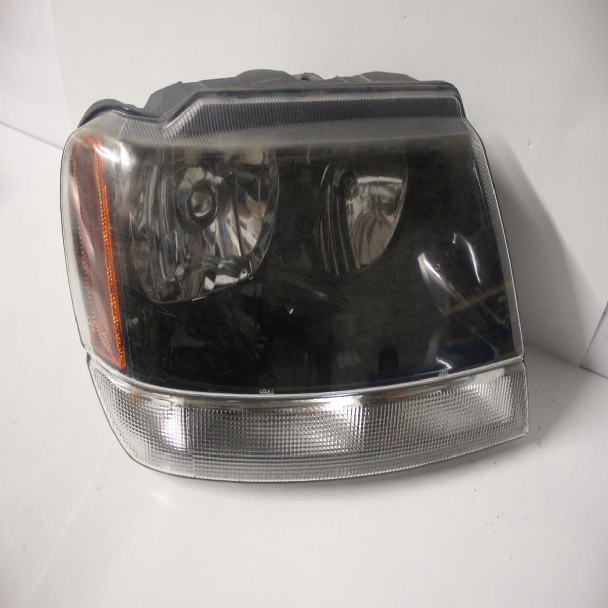 1994-2004 JEEP GRAND CHEROKEE FRONT PASSENGER RIGHT SIDE HEADLIGHT 28875